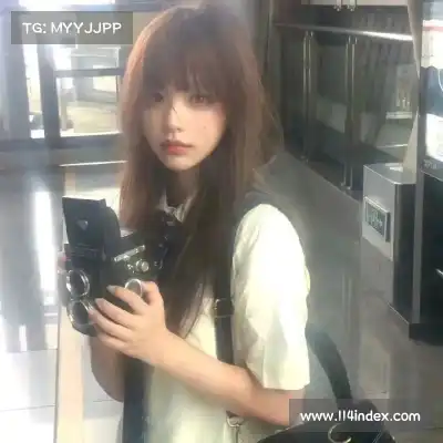 骆铖柳